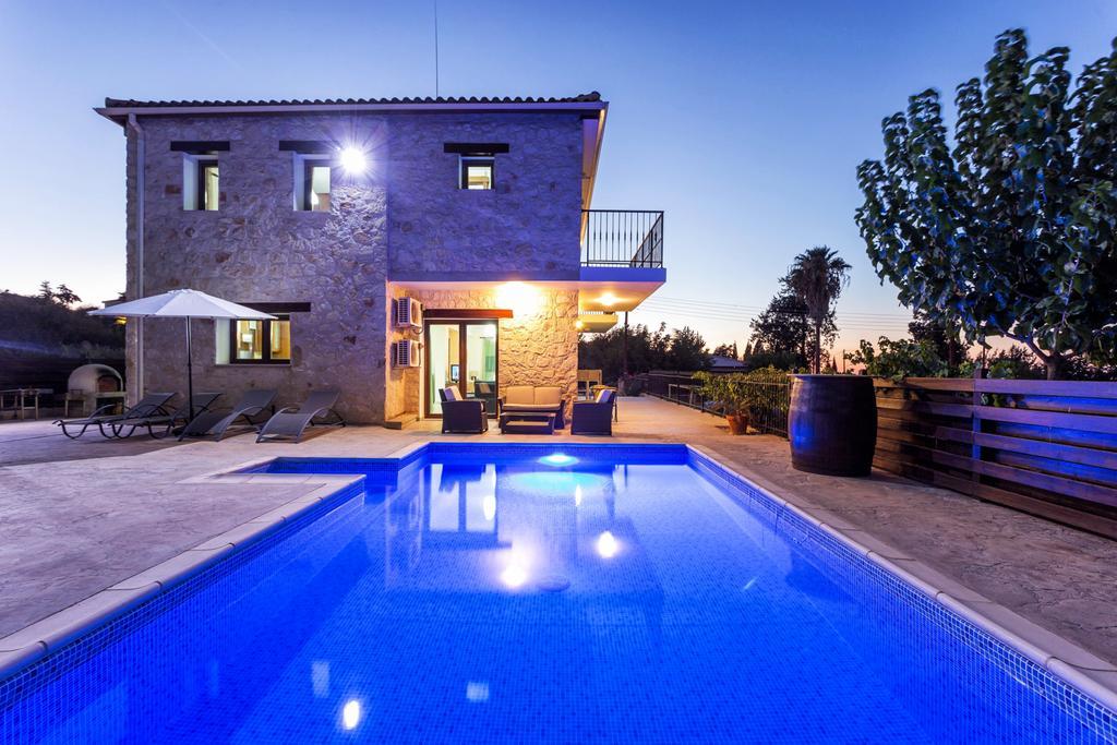 Dhrousha Villa Nikolina מראה חיצוני תמונה