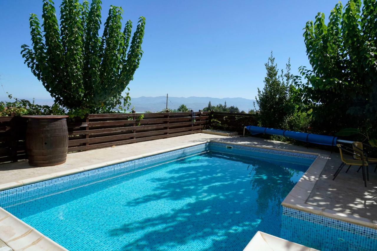 Dhrousha Villa Nikolina מראה חיצוני תמונה